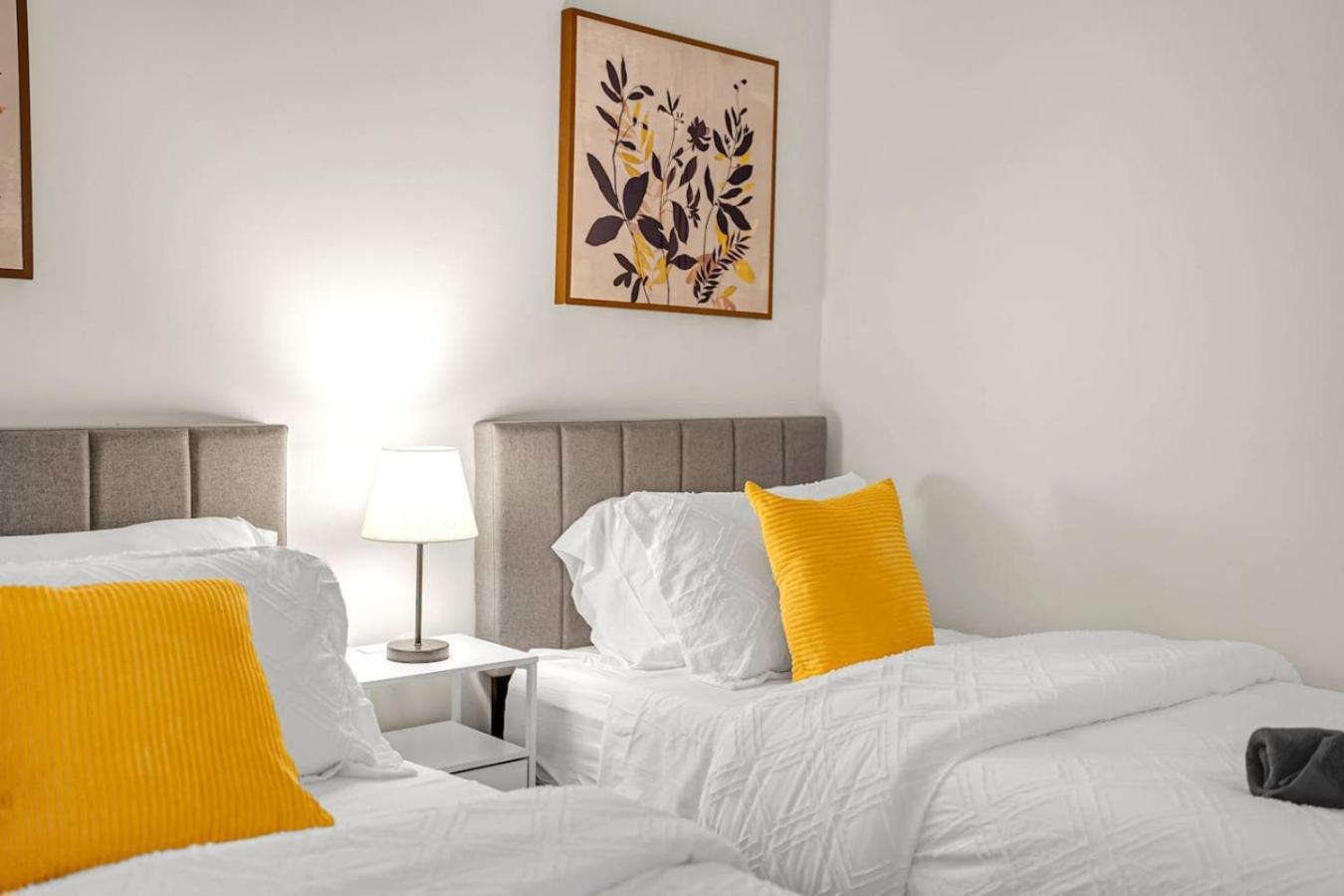 Luxe 5bd Unit Sleeps 11 - Hospitals Mtcc Ttc Acc Toronto