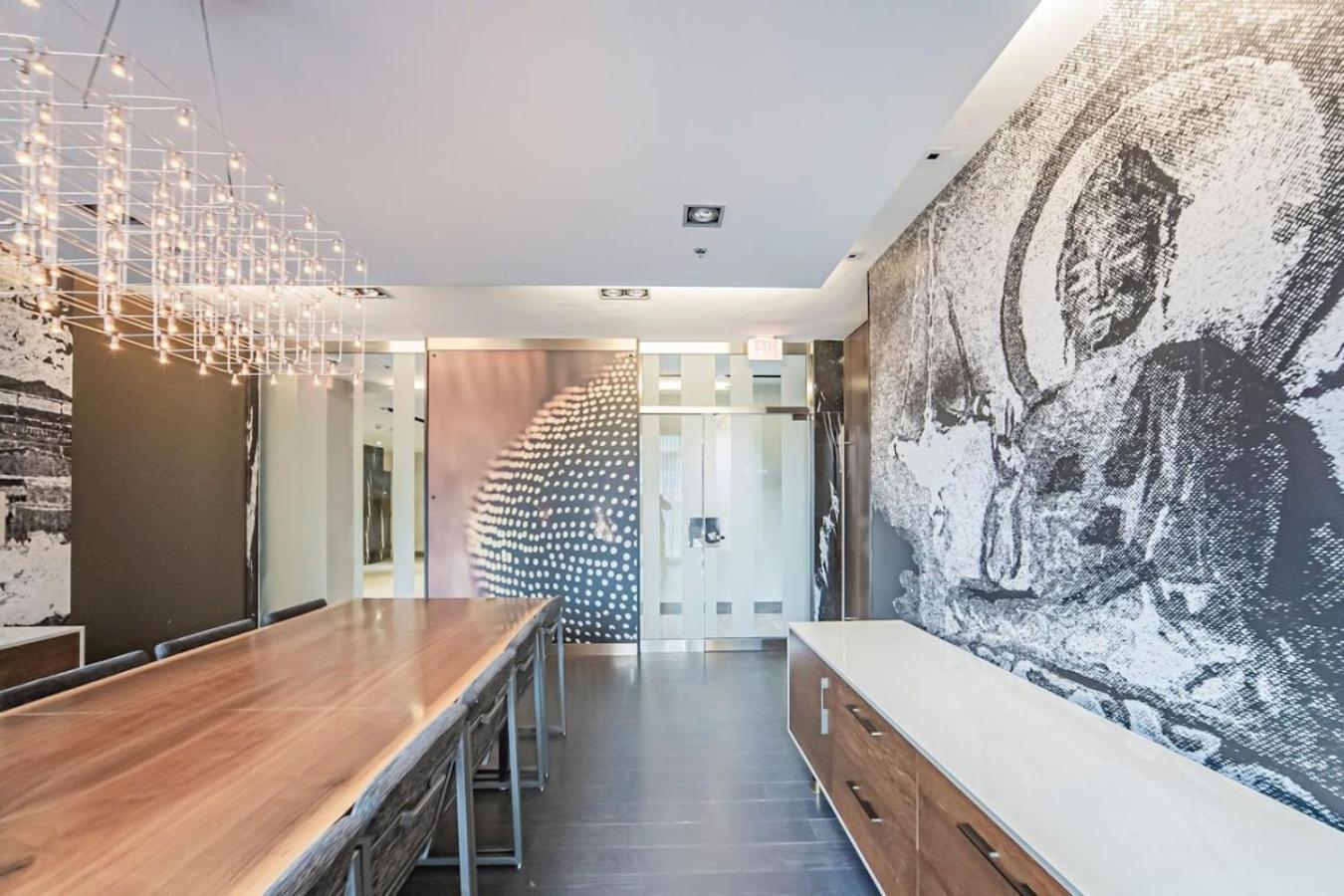 Luxe 5bd Unit Sleeps 11 - Hospitals Mtcc Ttc Acc Toronto