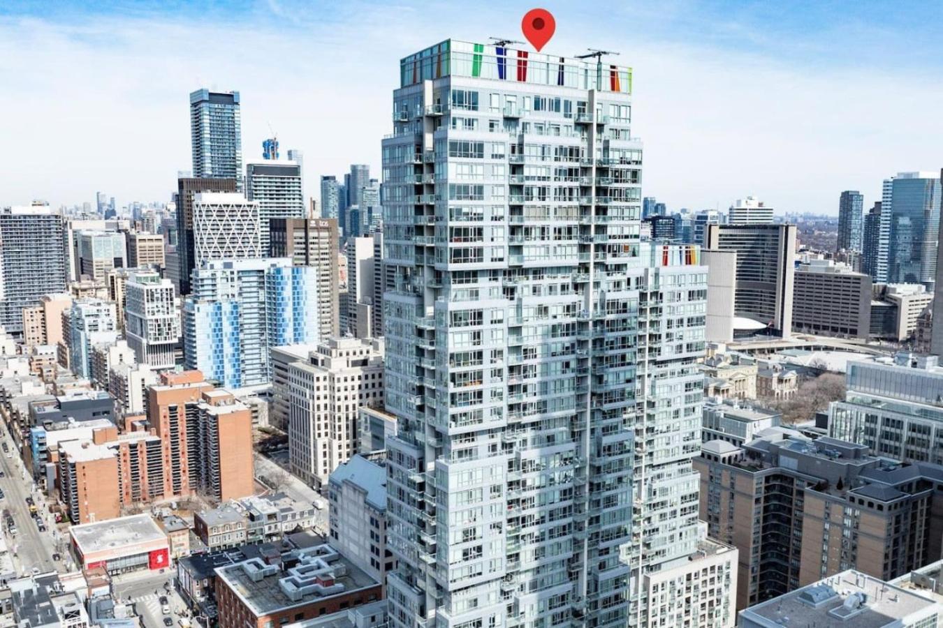Luxe 5bd Unit Sleeps 11 - Hospitals Mtcc Ttc Acc Apartment Toronto