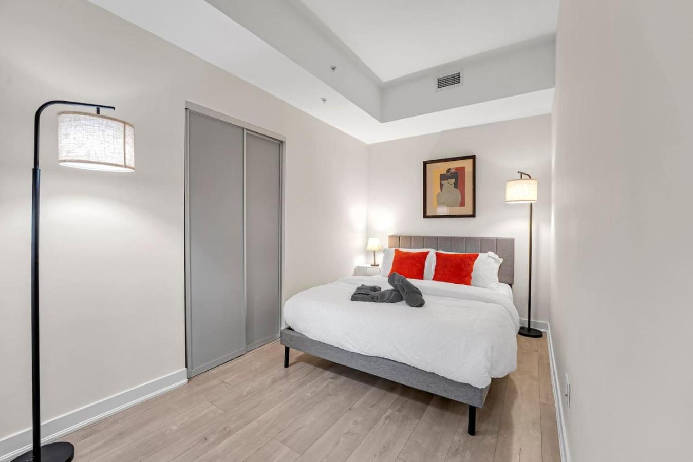 Apartment Luxe 5bd Unit Sleeps 11 - Hospitals Mtcc Ttc Acc