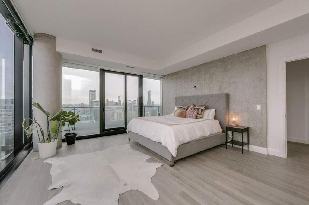 Apartment Monarch Residences