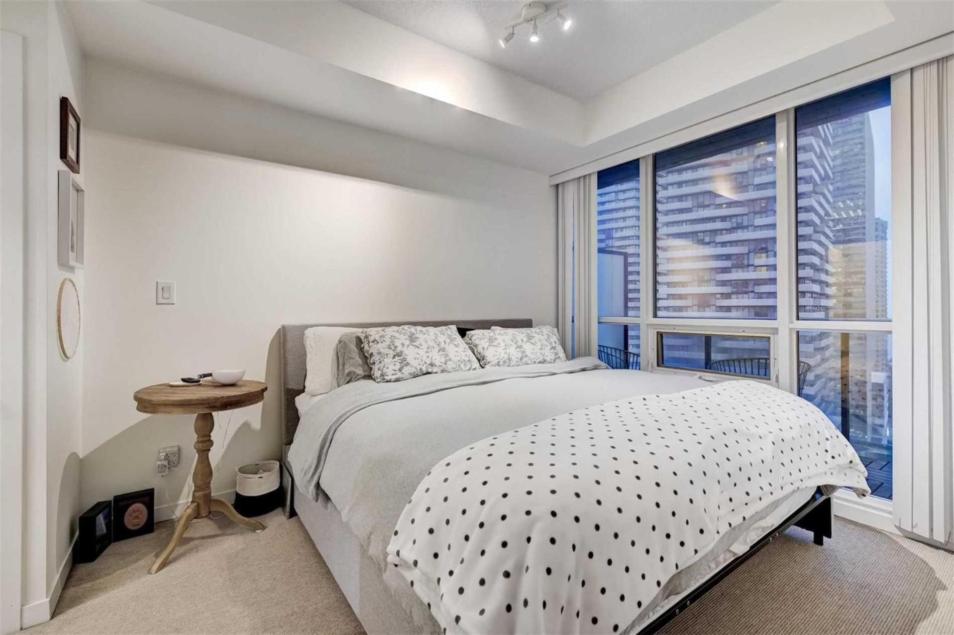 Apartment Monarch Residences *