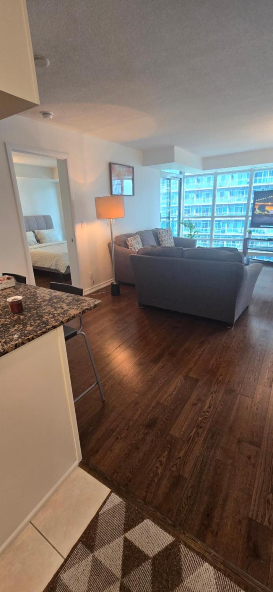 Apartment Lovely Near Ontario Toronto