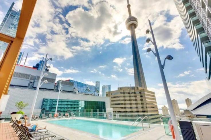 Cn Tower View 2 Bedroom * Toronto