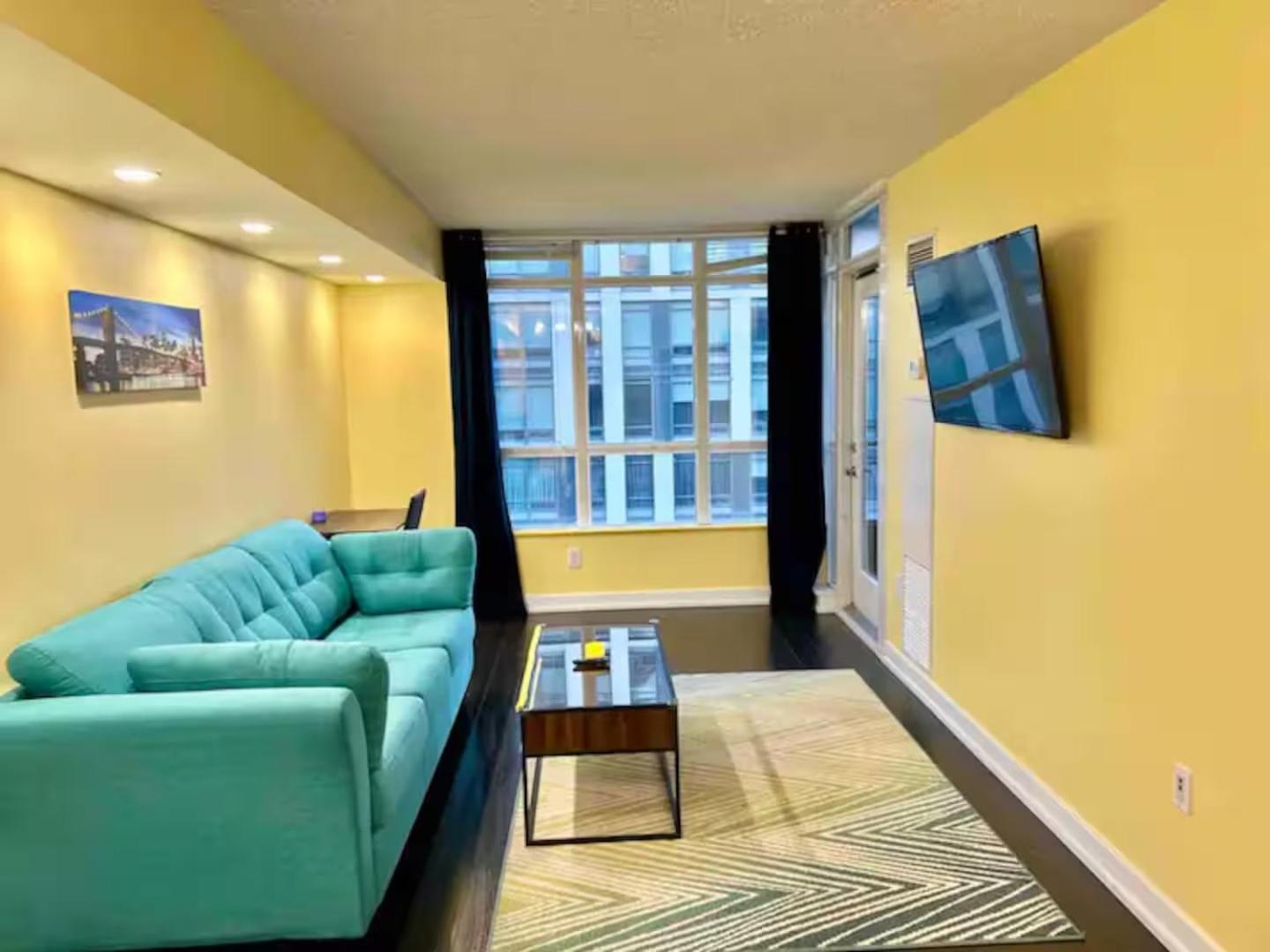 Entire Condo, Heart Of Downtown Toronto