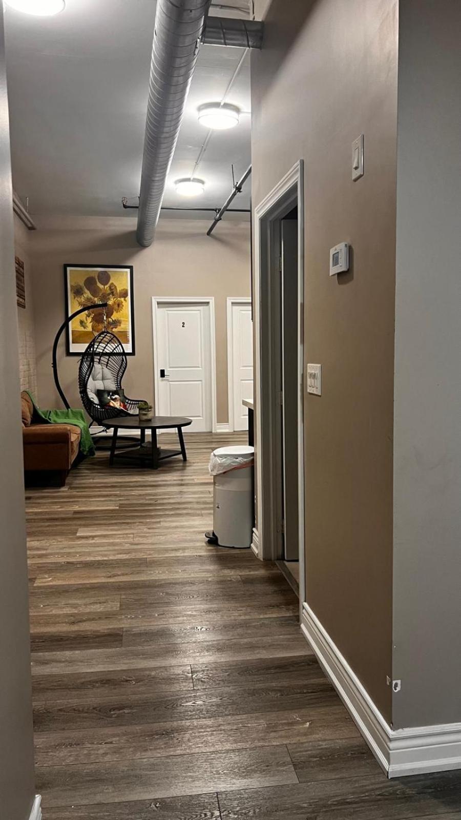 Guest house Downtown Private Location Toronto