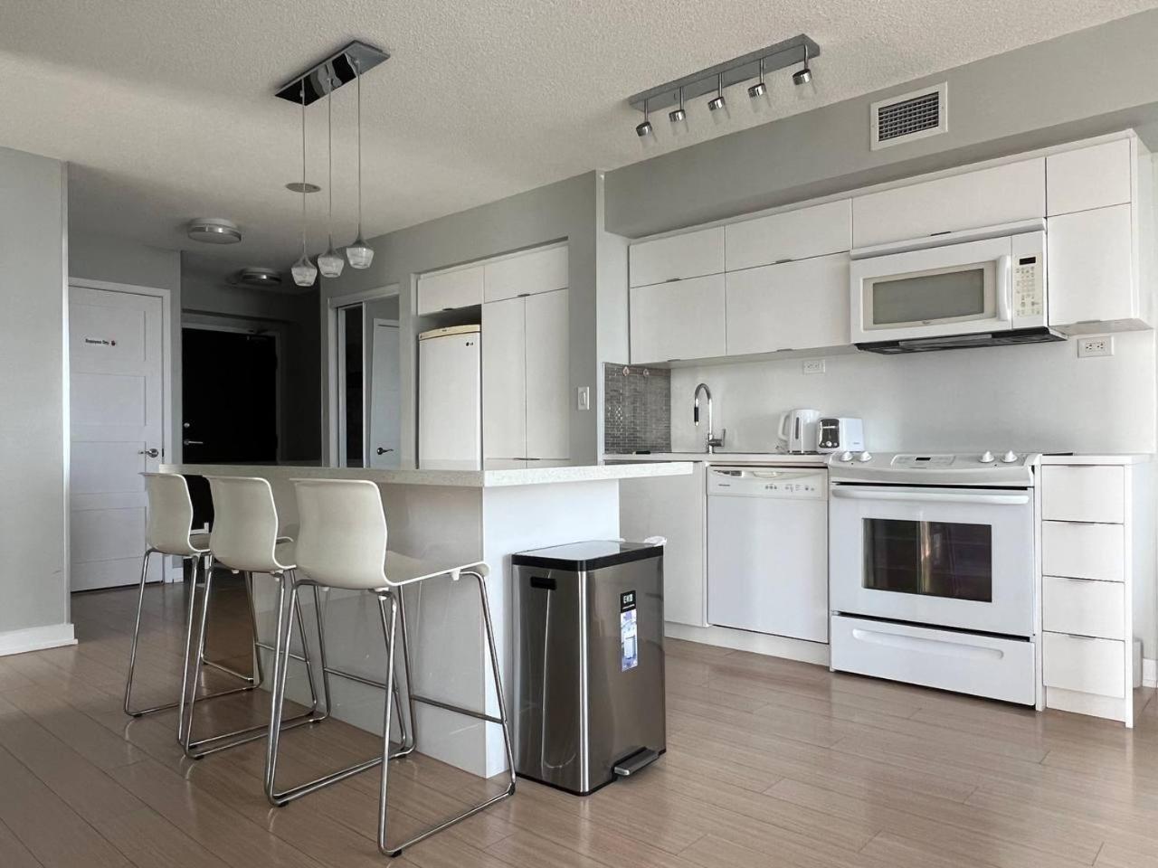 Axiom Toronto