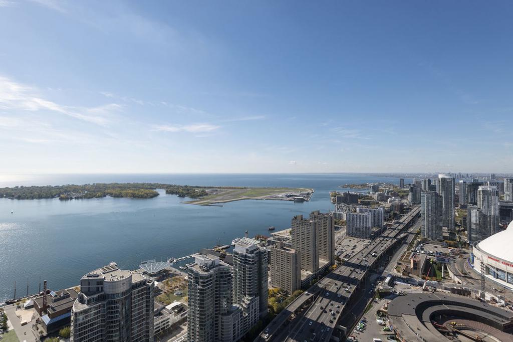 Diamond Vacation Homes - York St Apartment