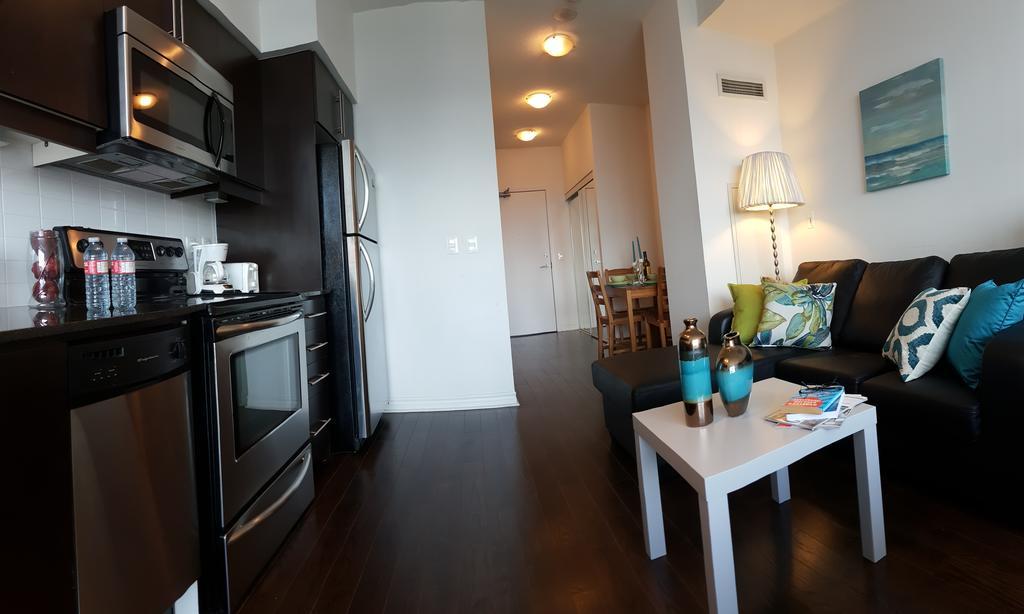 Kashaneh At Bayviewvillage Apartment Toronto