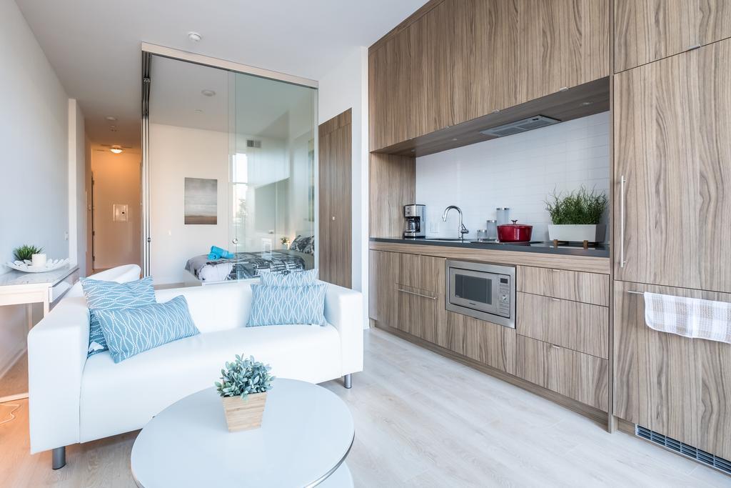 Luxury In Yorkville *