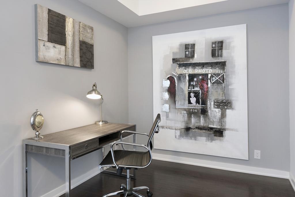 Diamond Vacation Homes - York St Apartment Toronto