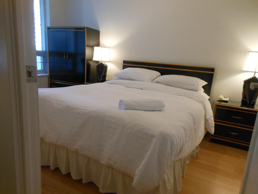 Apartment Colony Suites Toronto