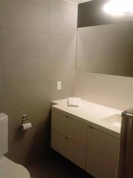 E.s.i Furnished At Fly * Toronto
