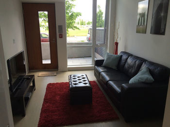 Elites - One Bedroom Townhouse * Toronto