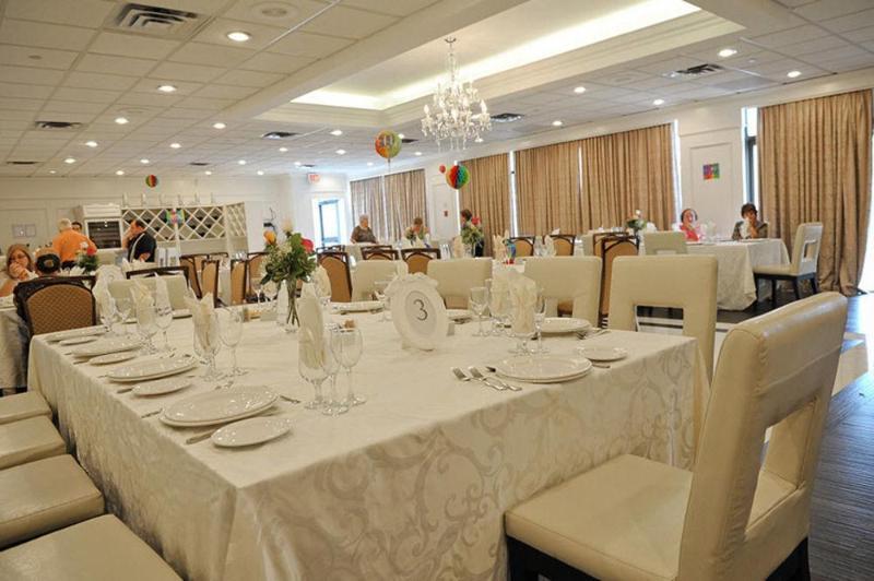 Montecassino Hotel & Event Centre 3* Toronto