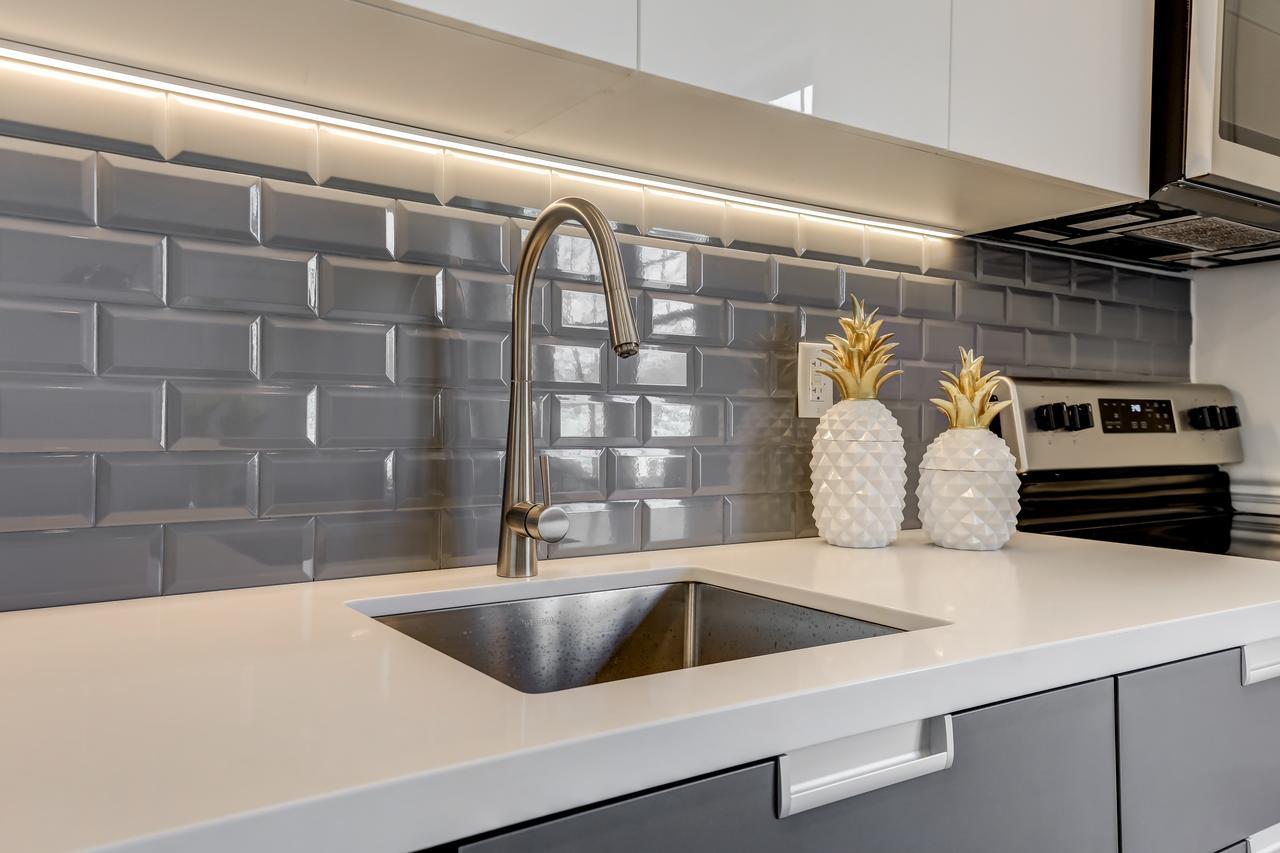 Applewood - Etobicoke