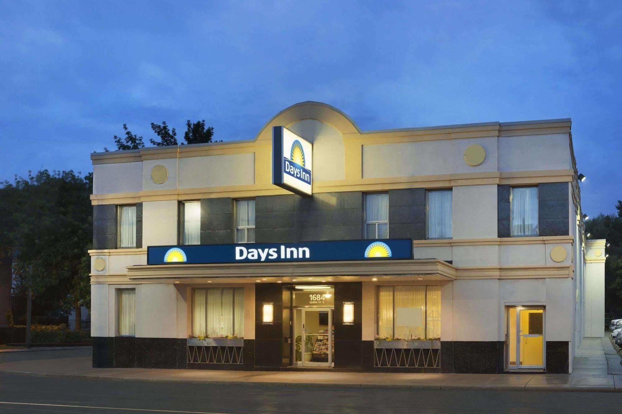 Days By Wyndham East Beaches Hotel