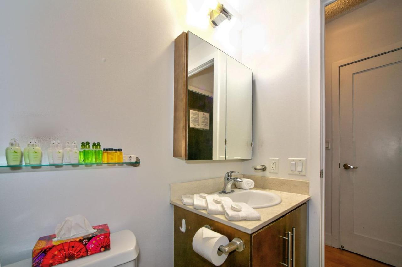 Colony Suites * Toronto