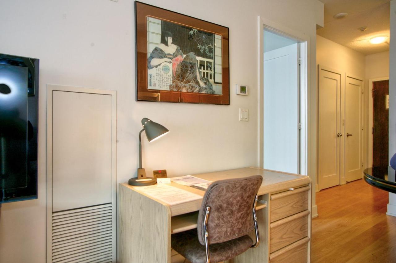 Colony Suites Apartment Toronto