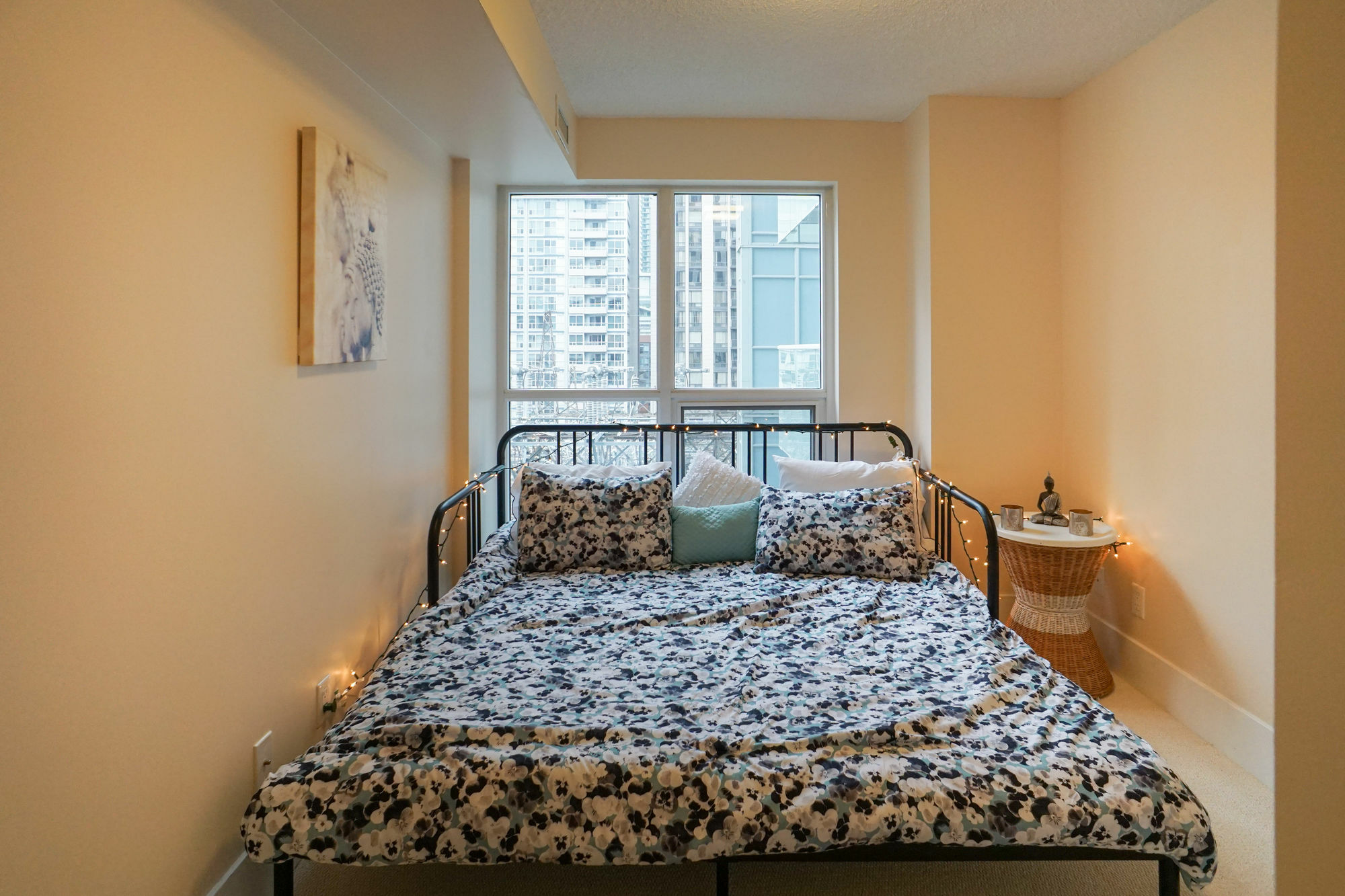 Applewood - Luxury 3 Bdrm * Toronto