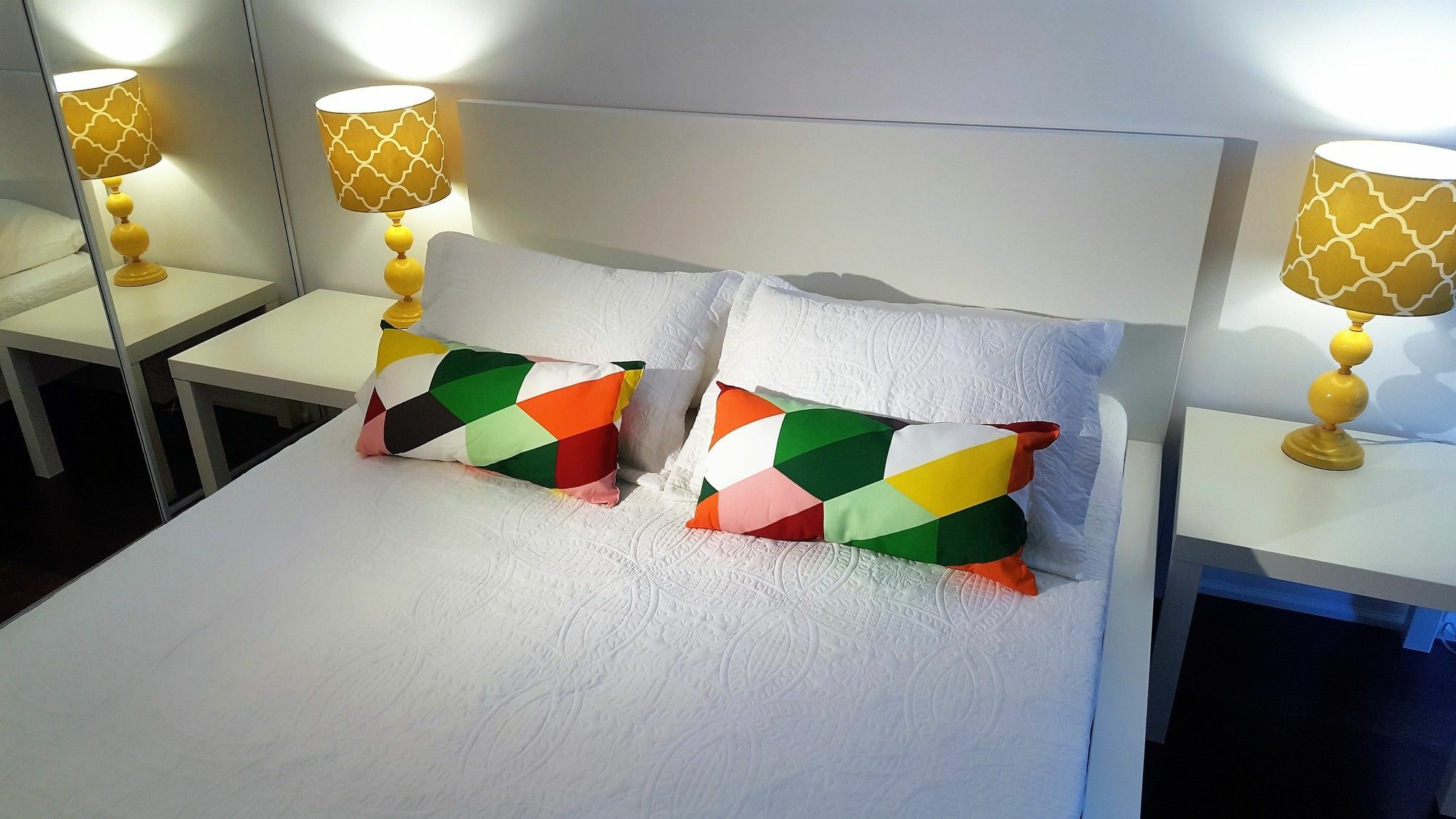 Lavish - Luxury - Downtown Hotel