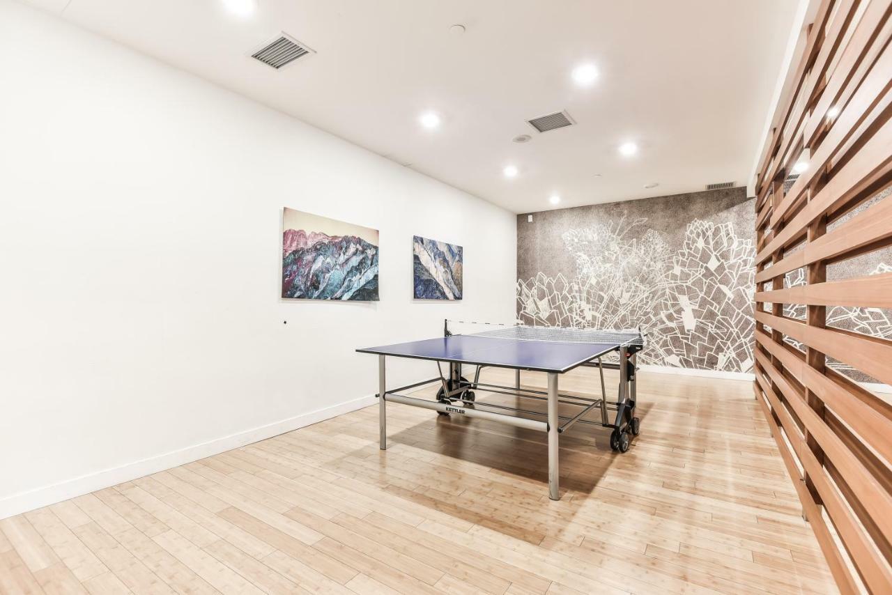 Iceboat Terrace Luxury Apartment *