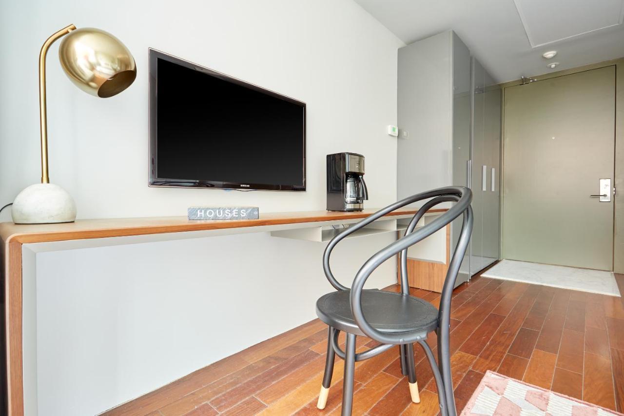 The Slate Hotel Downtown, Sonder By Marriott Bonvoy Hotel Toronto