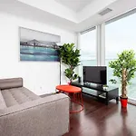 The Nest - Royal Downtown Loft To Hatch Adventure