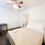 Vihome-34- Double Bed Room Near Finch And 404 Bsmt