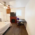 Vihome-34- Double Bed Room Near Finch And 404 Bsmt