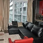 Trinity Suites - Luxury Condo On Front Street