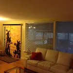 B&B On The Park Near Downtown Area