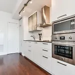 Downtown Toronto 56Th Floor Furnished Rental Monthly Available