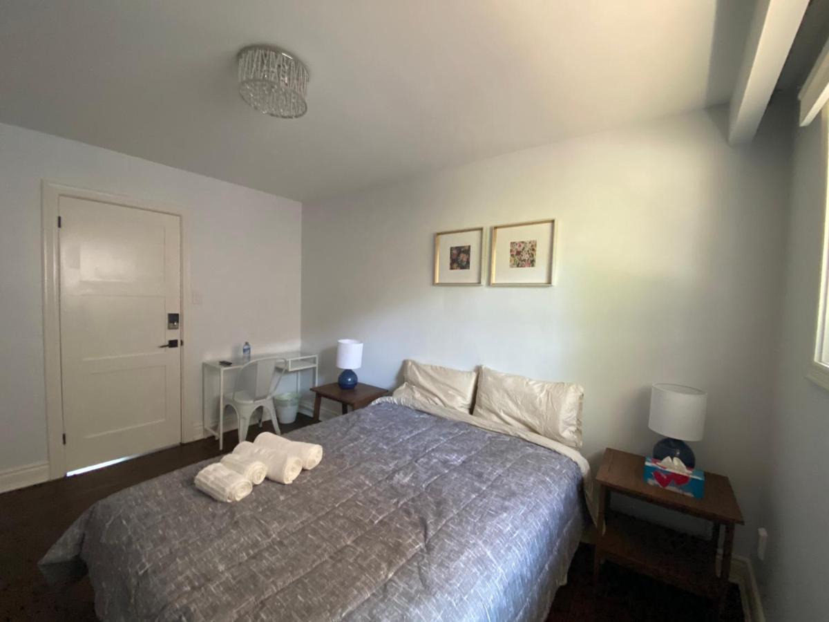 Yonge And Finch Subway !o Cozy & Modern Private Bdr With Private Bathroom Toronto