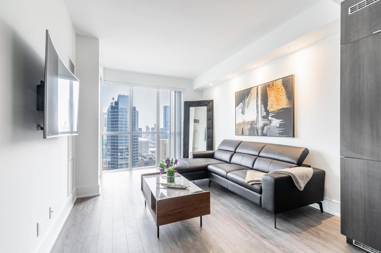 Stylish 1br + Office - Cn Tower View