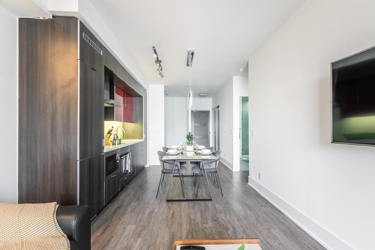 Stylish 1br + Office - Cn Tower View Toronto