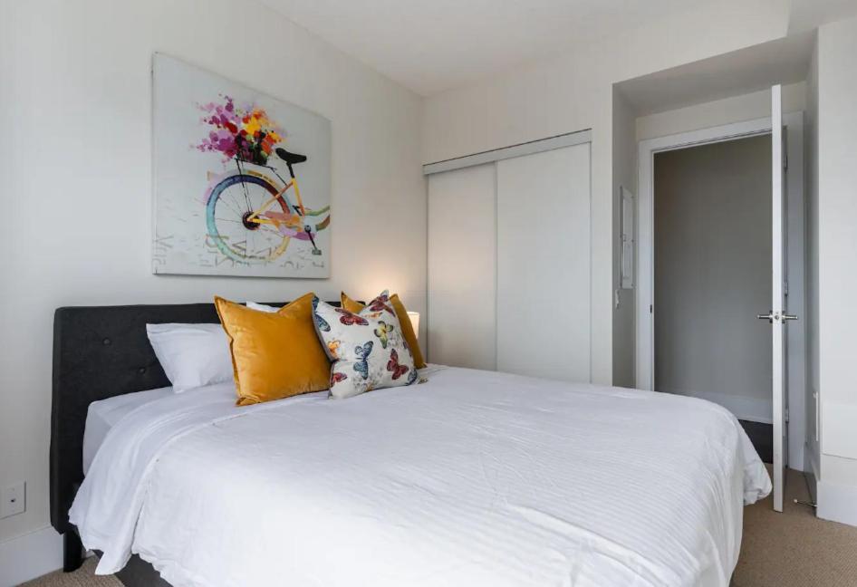 Aparthotel Skyline - Walk To Mtcc, Acc, Rogers Centre & Entertainment District 3*