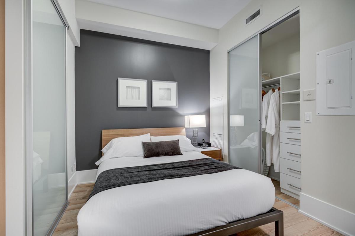 Aparthotel Skyline - Walk To Mtcc, Acc, Rogers Centre & Entertainment District Toronto