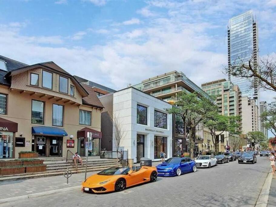 Entire Downtown + Gym - Yorkville Toronto