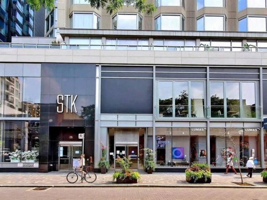 Apartment Entire Downtown + Gym - Yorkville *