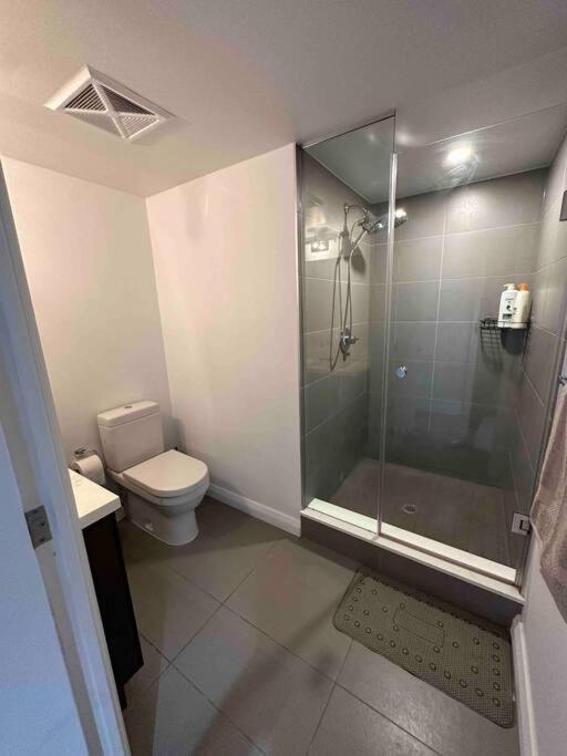 Entire Downtown + Gym - Yorkville Apartment Toronto