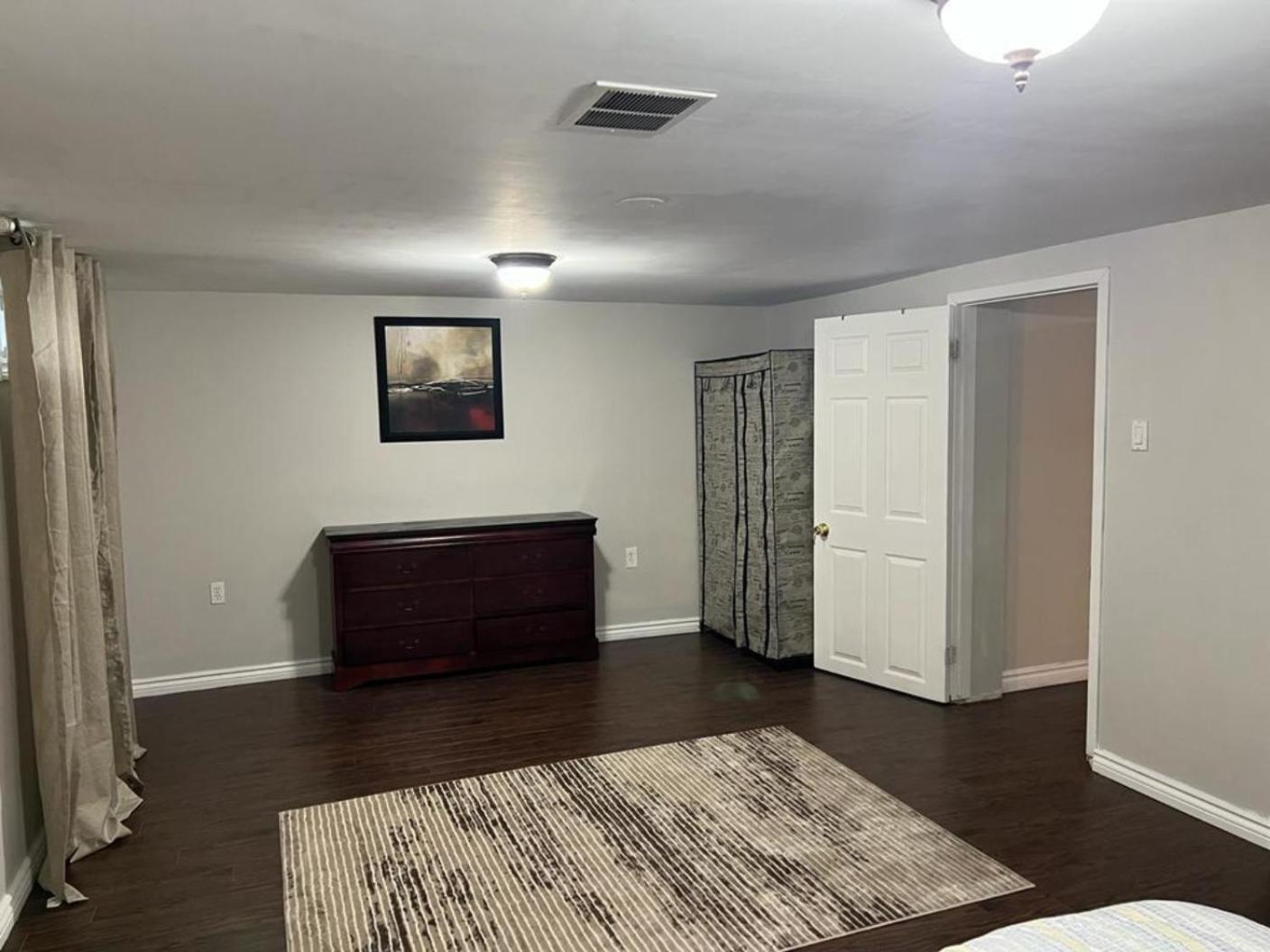 By Dolly Apartment