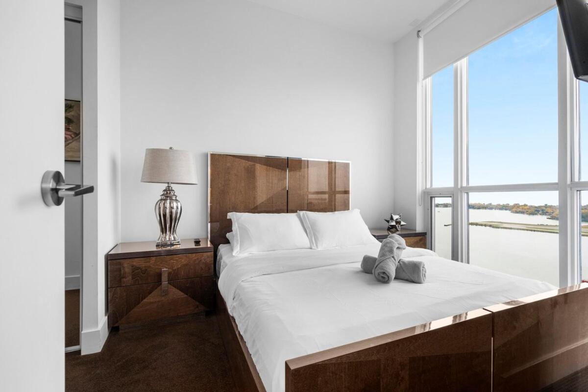 Rentx Waterfront Toronto