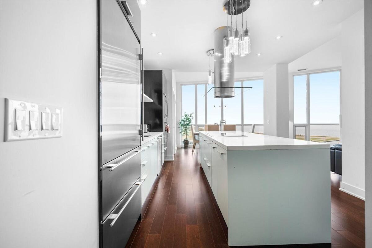 Rentx Waterfront Apartment Toronto
