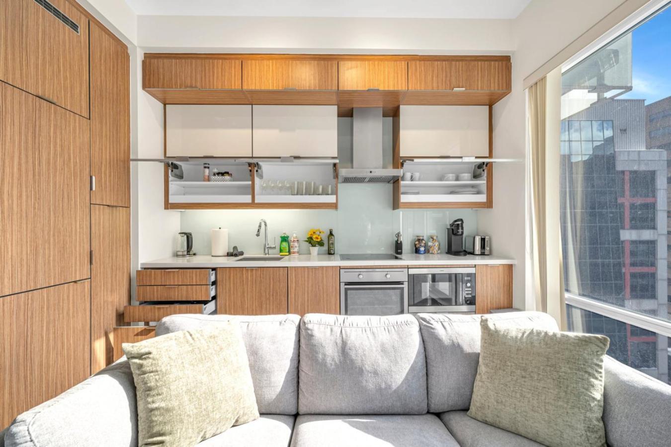Holiday home Cn Tower View 2 Bed Near Rogers Centre, Scotiabank, Mtcc Toronto
