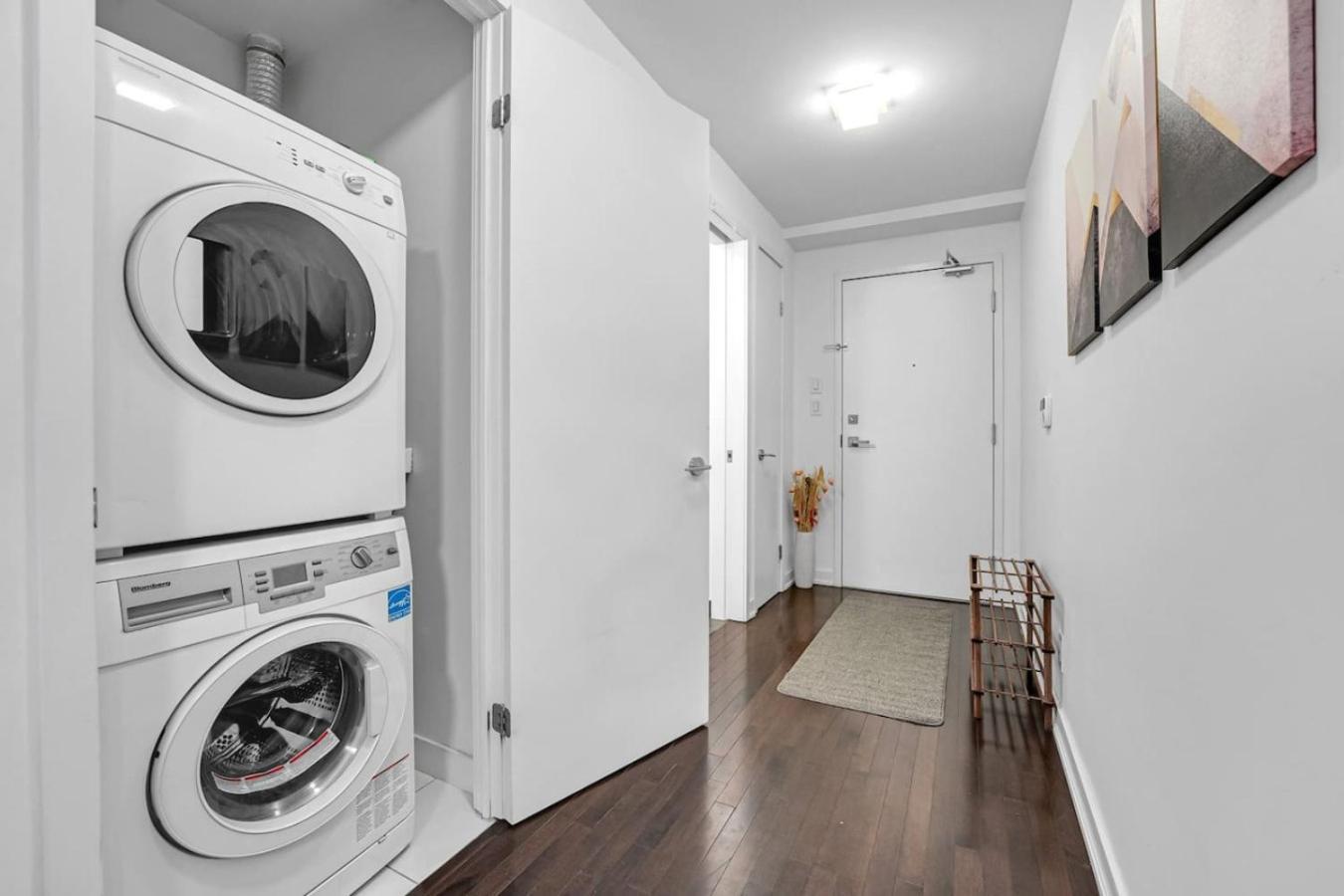 Apartment Sleek 2bd Near Scotiabank Union Water Mtcc