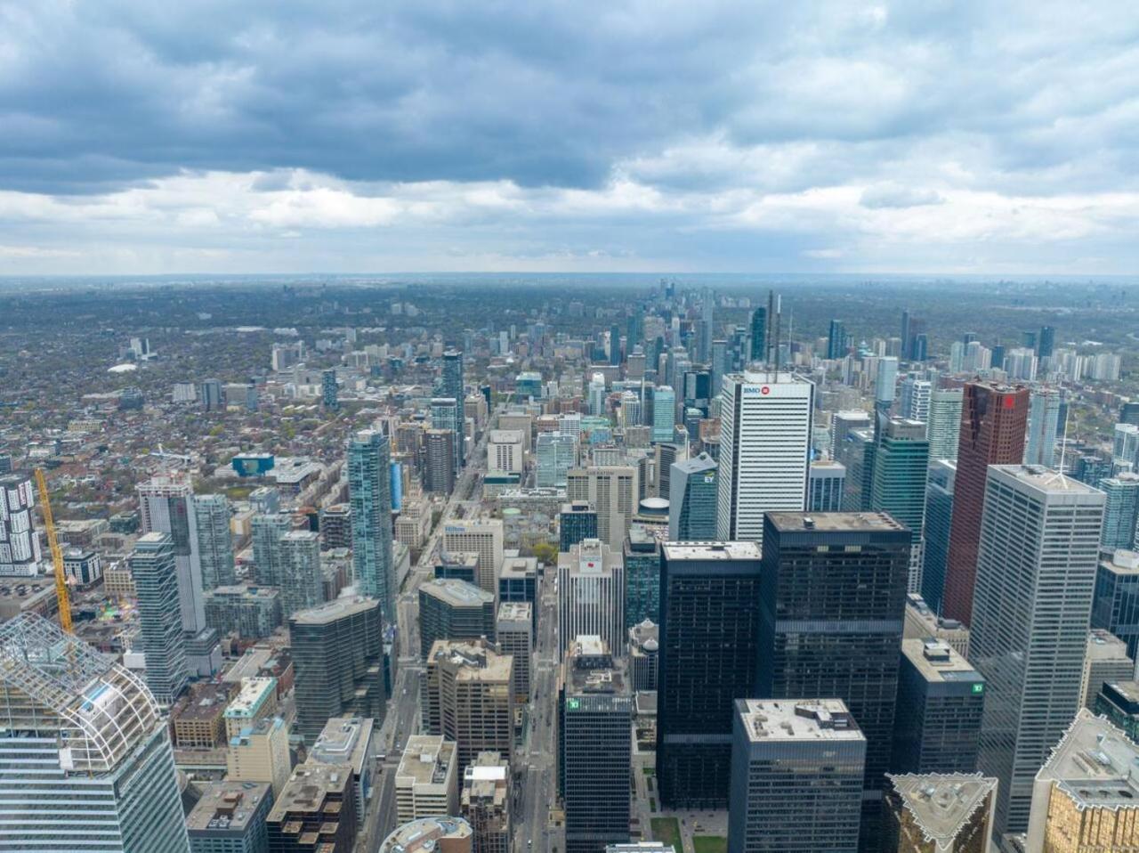 Apartment Sleek 2bd Near Scotiabank Union Water Mtcc *
