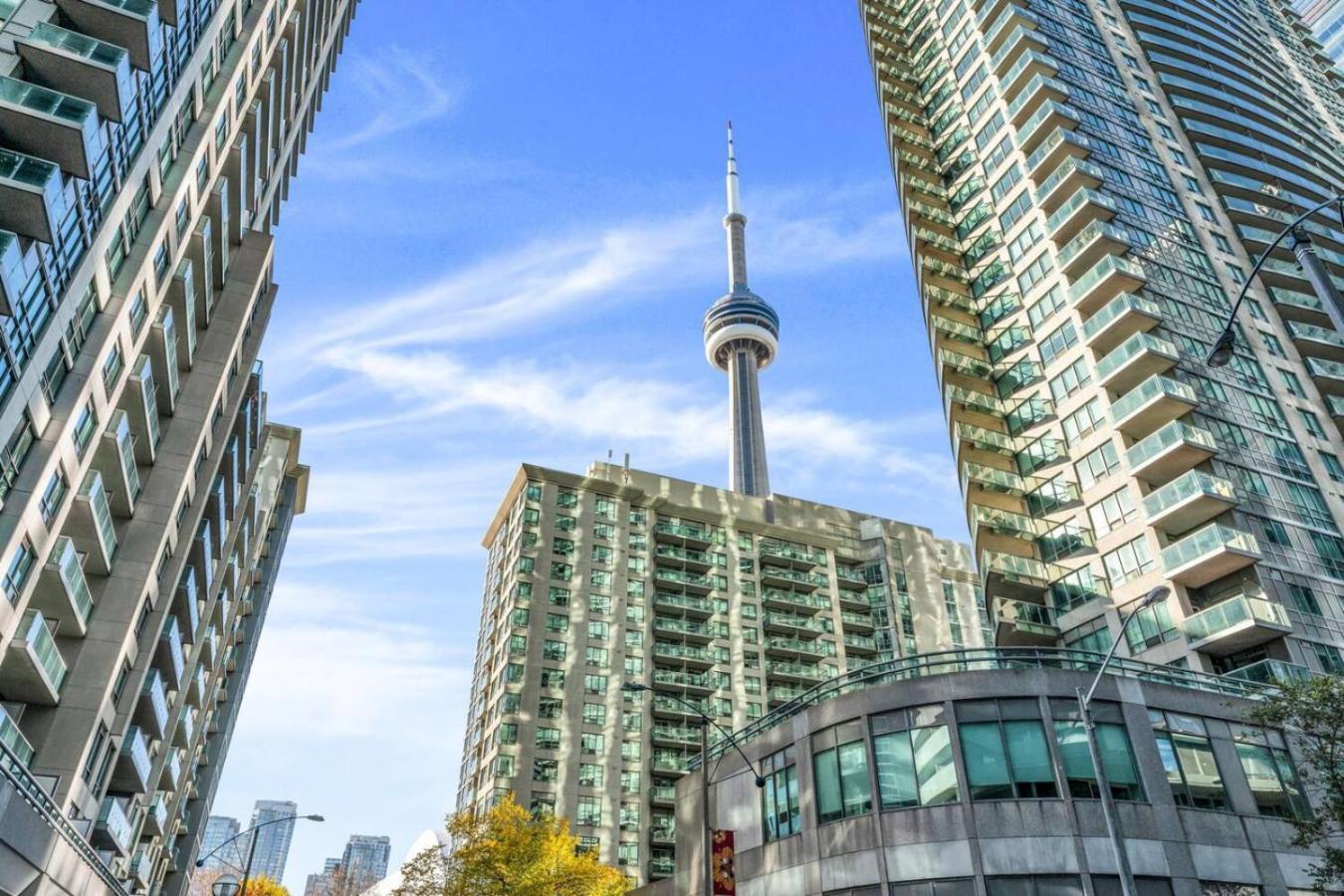 Apartment Sleek 2bd Near Scotiabank Union Water Mtcc