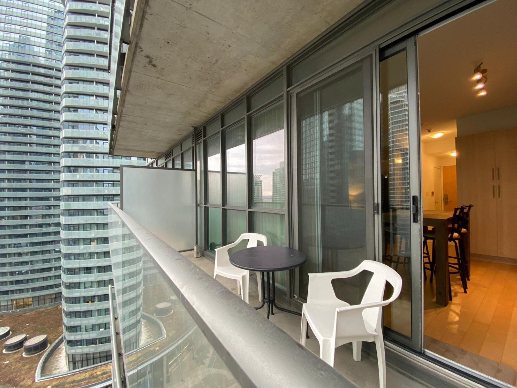 Monarch Residences Apartment *