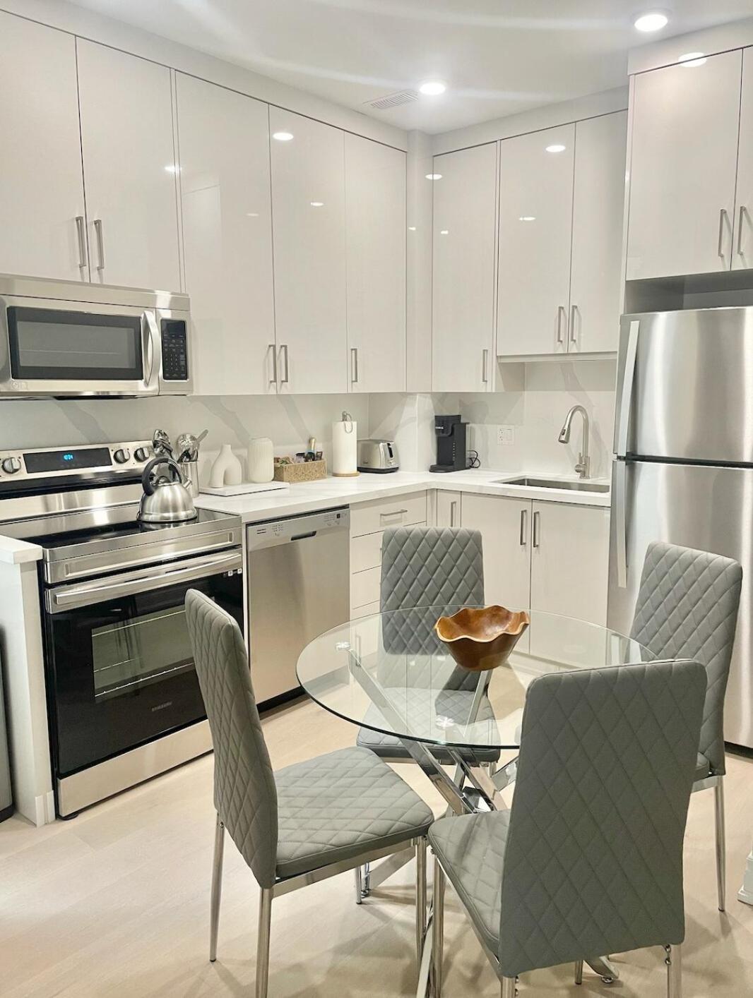 Apartment Bright Luxurious 2 Bedroom